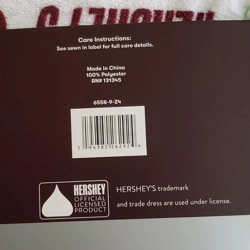 Hershey's Easter Bunny White Oversized Plush Throw Blanket 50x70 NWT